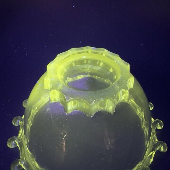 Heisey Lariat Clear Glass Dish Bowl Manganese 365nm Green UV Glow Glass AS IS - Picture 14 of 14